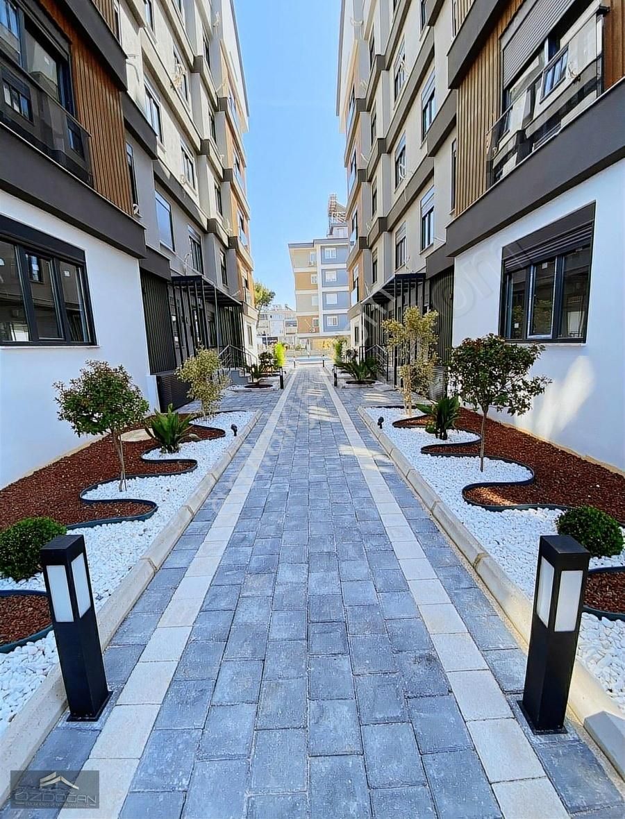 Çankaya'da Site İçi Havuzlu Lüks 2+1 Arakat Daire - Görsel 15