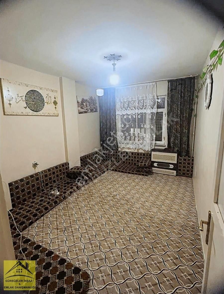 M.akif'de Merkezi Konum'da Satılık 2+1 80m² 4.kat Daire