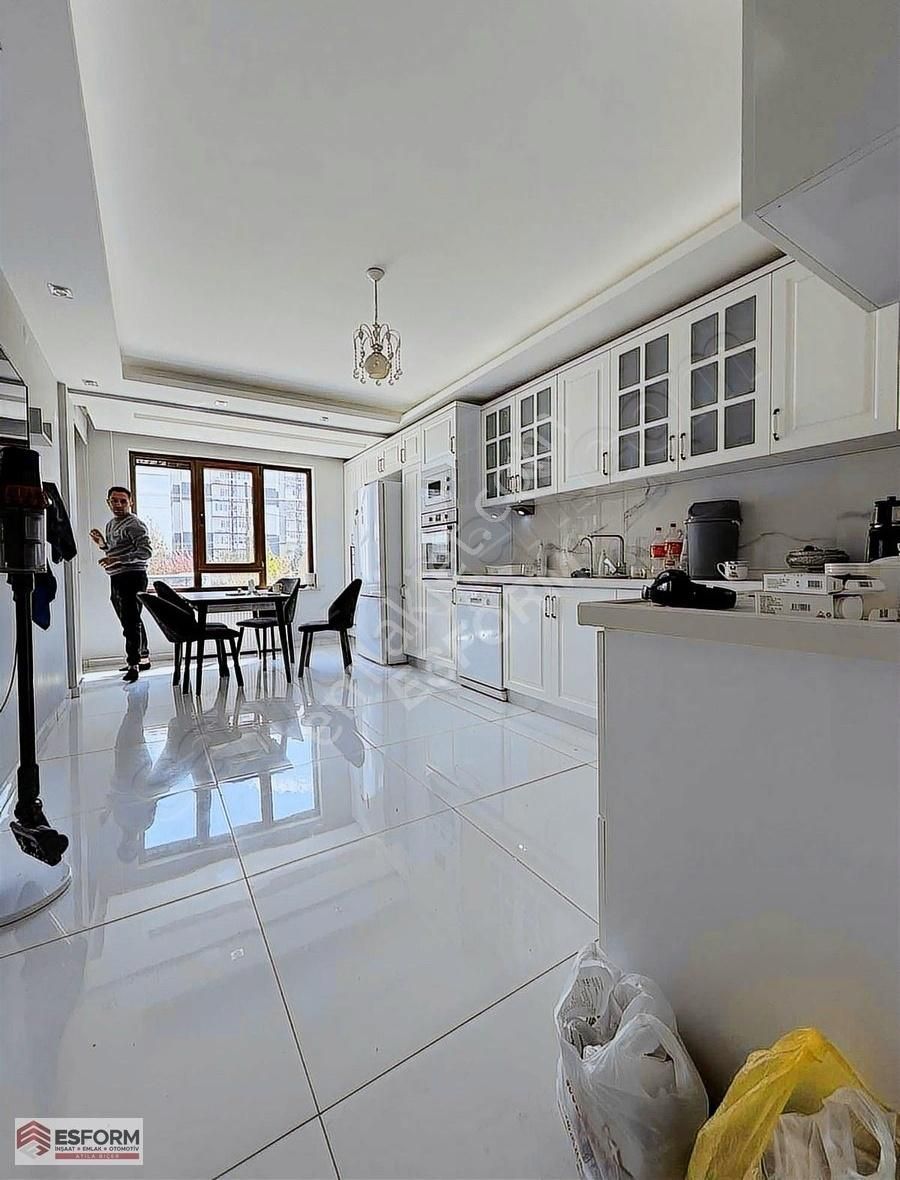 Çamlıca Mah. Ayrık Nizam Batıkent Sınırı 3+1 Satılık Daire Ms-30