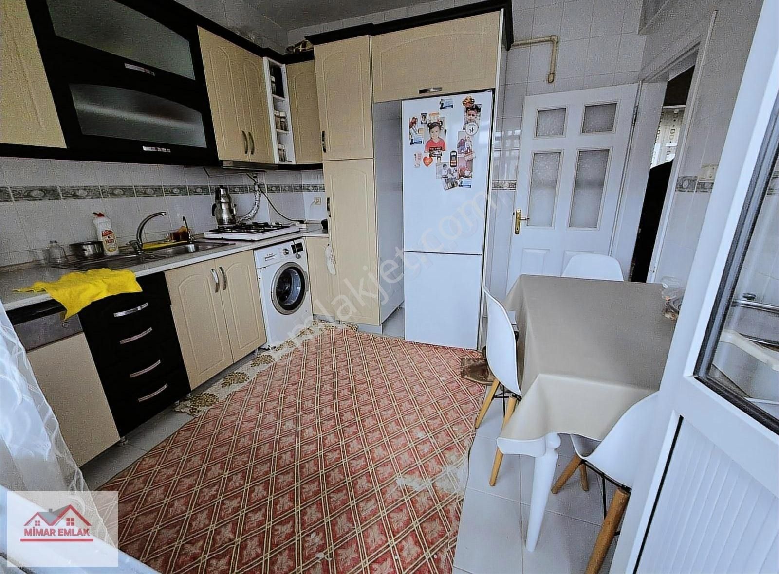 Mimar Emlak'tan Satılık 3+1 130m² 4. Kat Daire