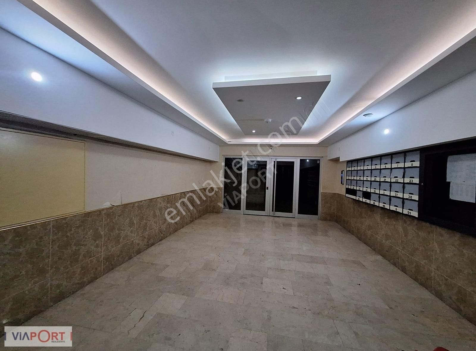 Etimesgut Ahimesut Mah. Site İçerisinde. E Banyolu 3+1 Daire