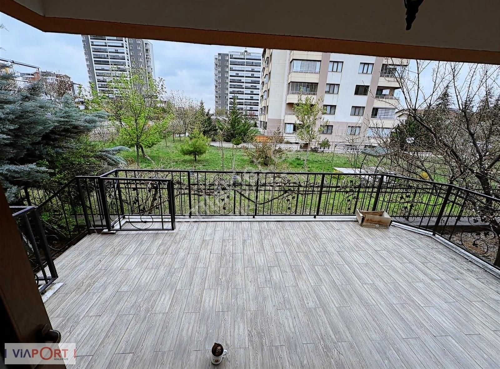 Etimesgut Bağlıca Mah. Geniş Peyzaj Ultra Lüks 6+1 Villa