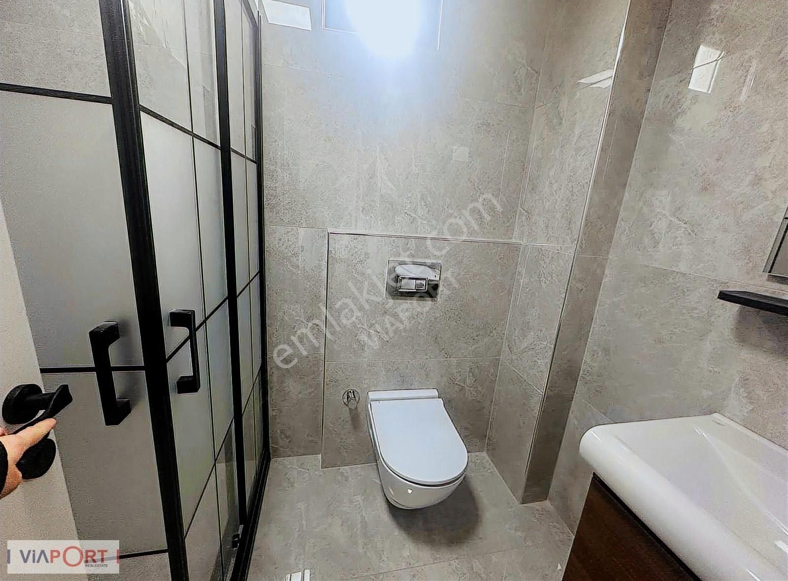 Etimesgut Bağlıca Mah. Site İçerisinde K.otoparklı 4+1 Villa