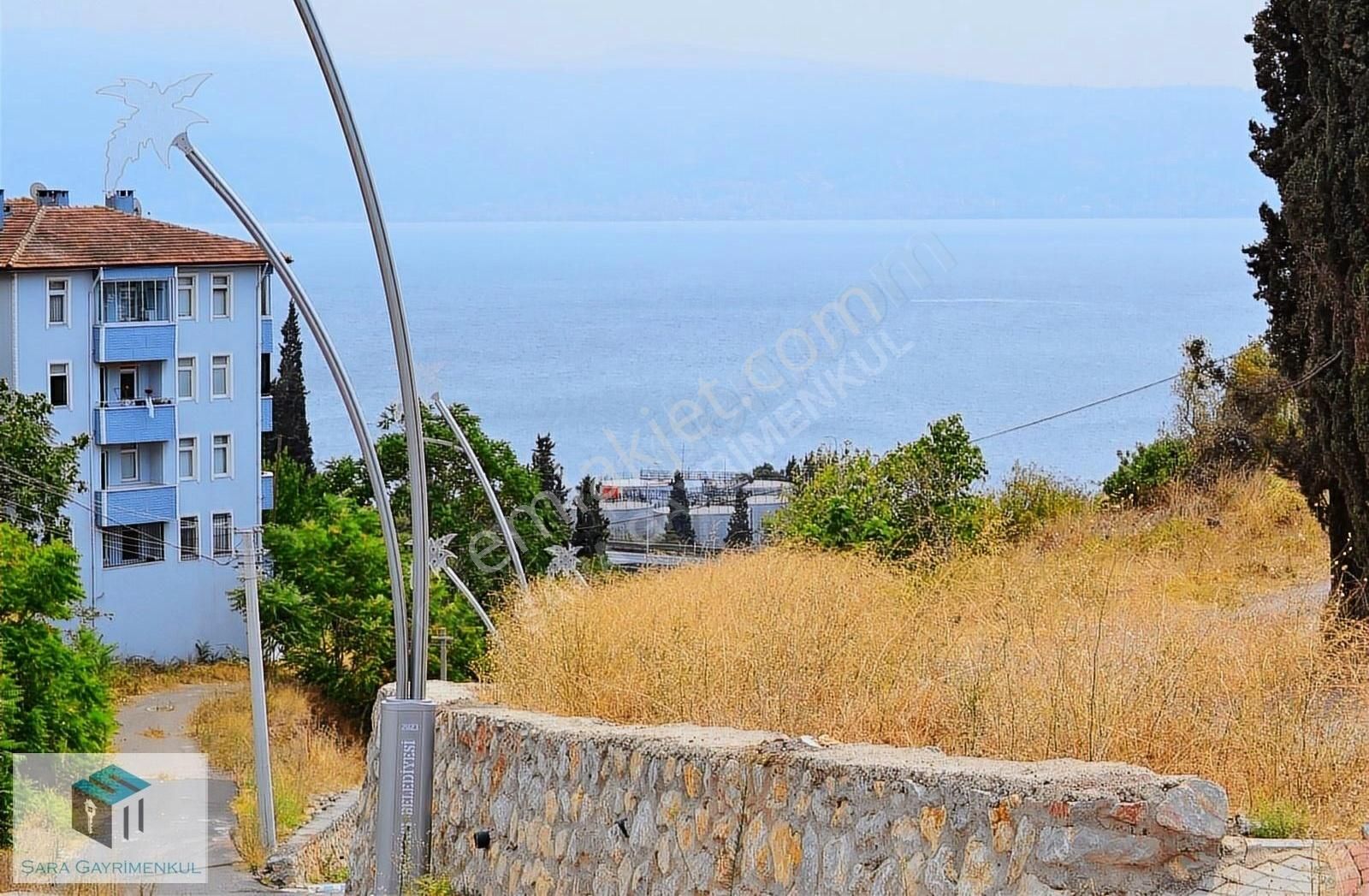 Full Deniz Ve Köprü Manz. 249 M2 Arsa