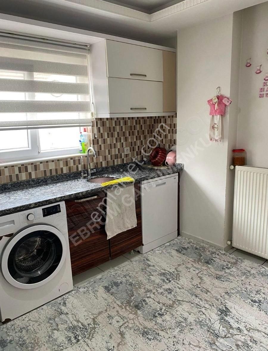 Safak Mah.2+1 Herseyi Ayri 3/3 Cift Balkon Daire
