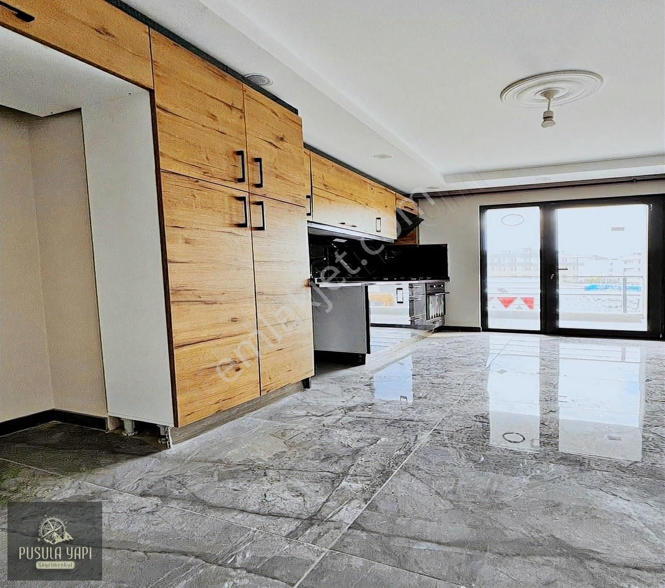Pusula Yapı'dan Site İçi 3+1 Kapalı Otoparklı Çift Banyolu Daire