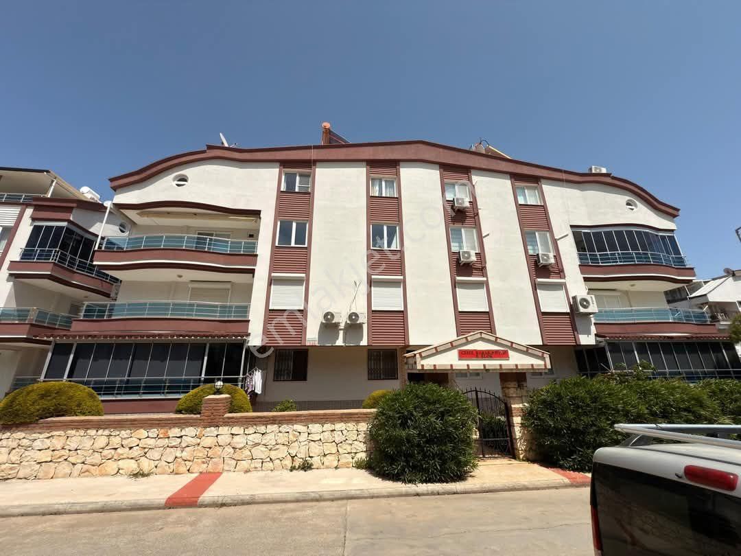 Didim Efeler Mah Havuzlu Sitede Satılık 3+1 Dubleks Daire