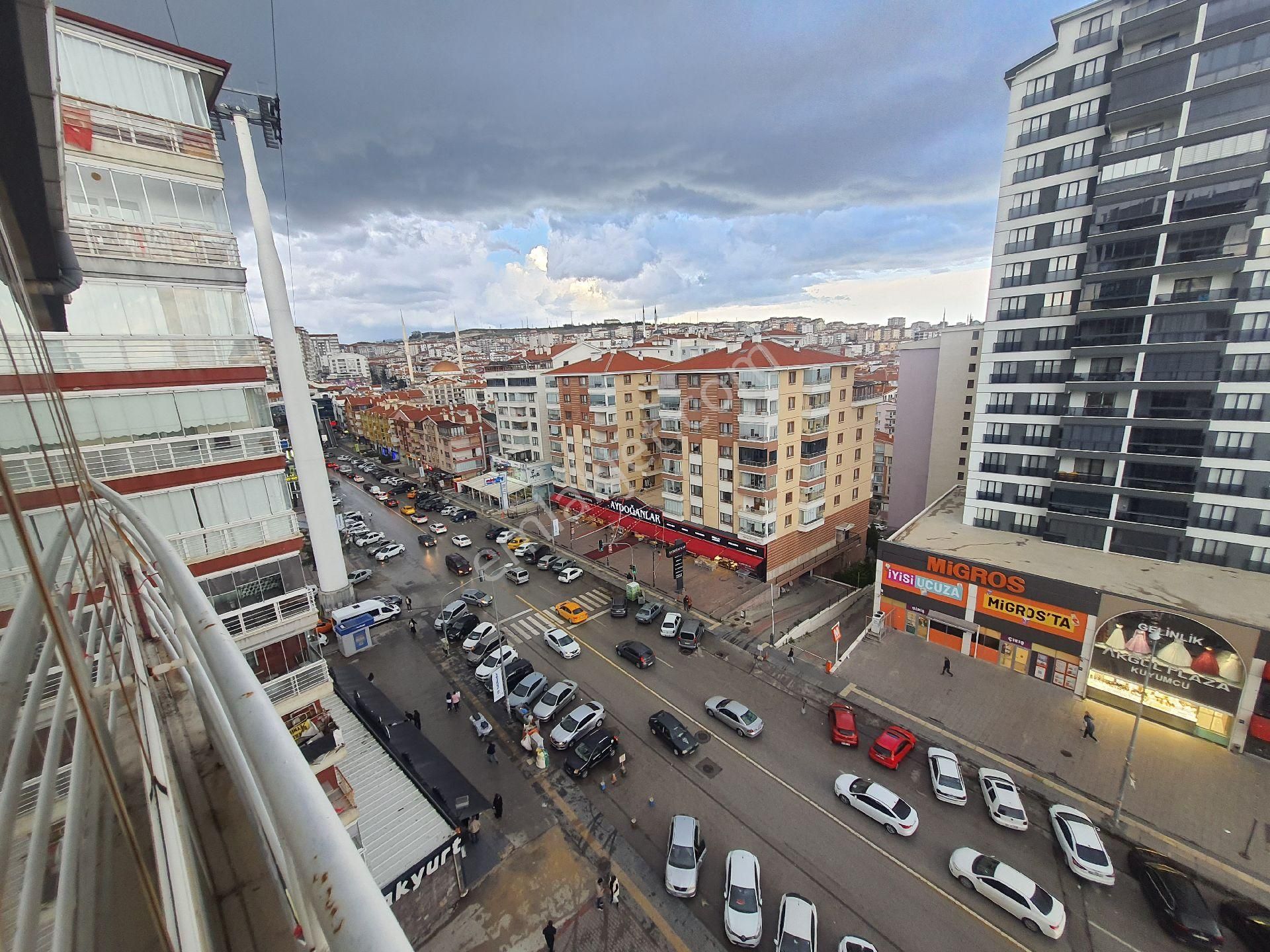 Şentepe'nin Kalbi 3+1 Site Dairesi Teleferin Oldu Yerde Cadde Üstü Manzaralı