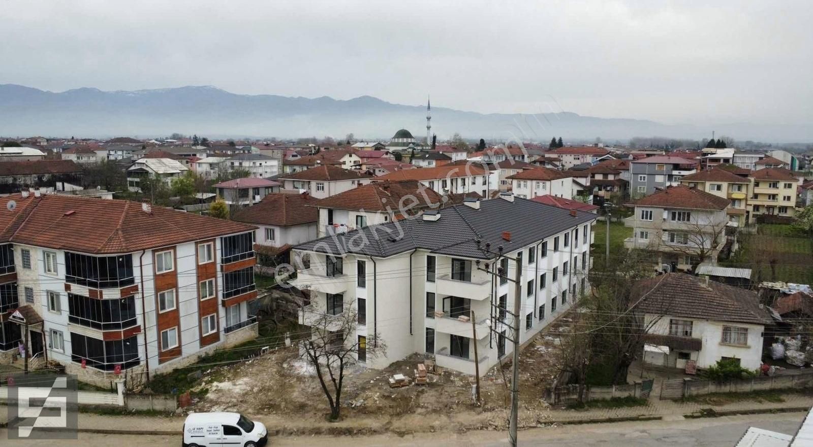 Cumhuriyet Mahallesinde Kaçırılmayacak 2+1 Daire Fırsatı!
