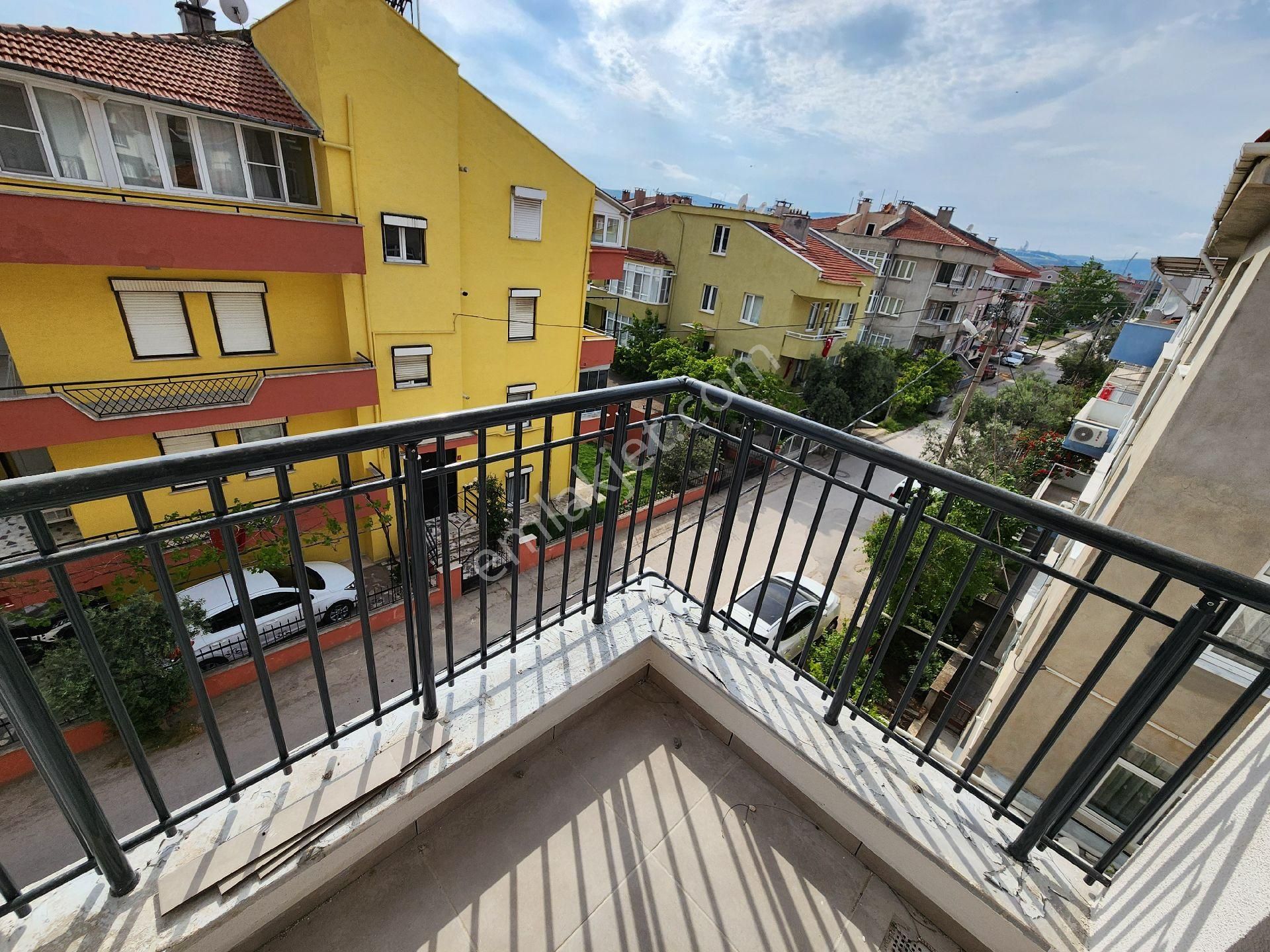 100. Yıl Yanı 1+1 Satılık Lüks Daıre - Görsel 6