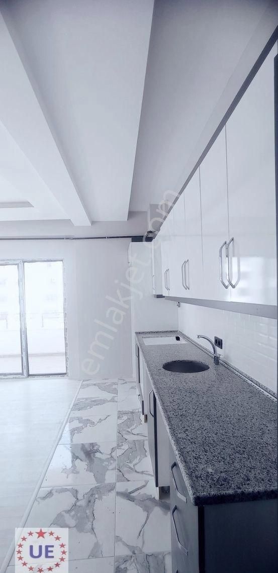 Uygun Atakum Pamuklu Bulvarında 62,5 M² Geniş Balkonlu 1. Kat 1+1 Sıfır Altında Daire Olan - Görsel 3