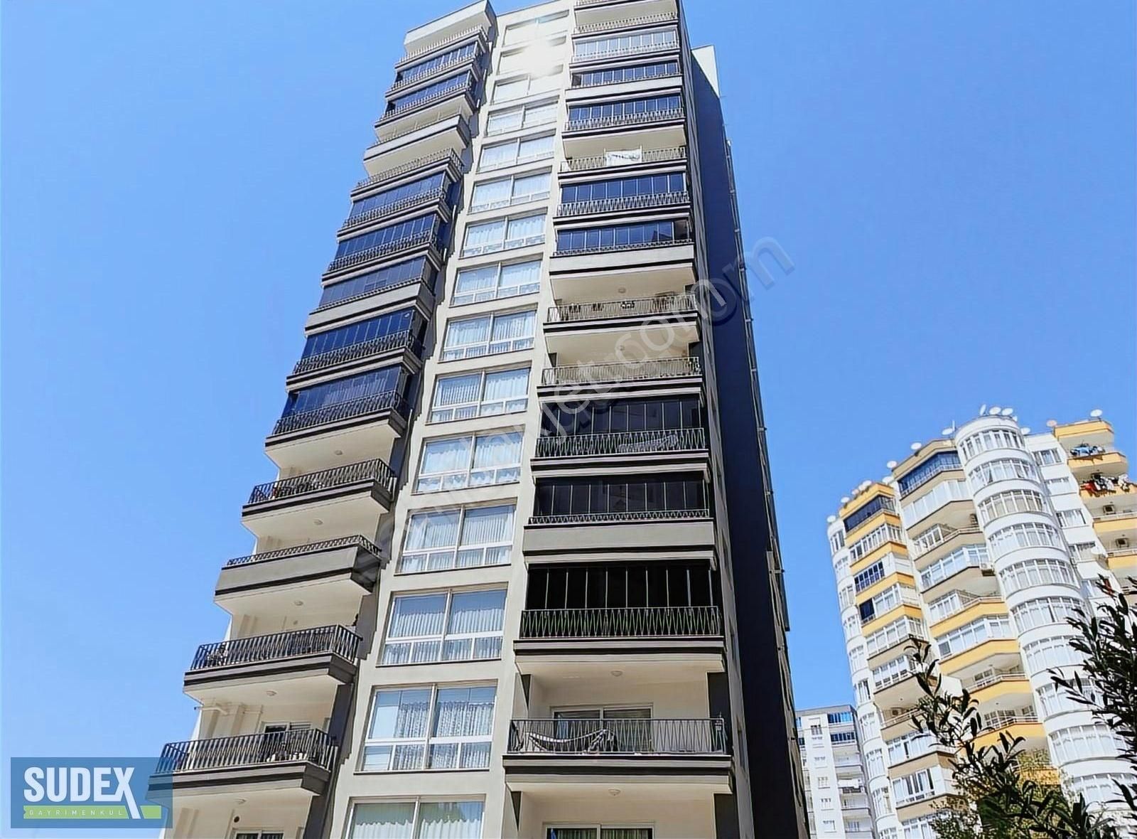 Pozcu Postane Civarında Geniş 2+1 ( 130m2) Kiralık Daire