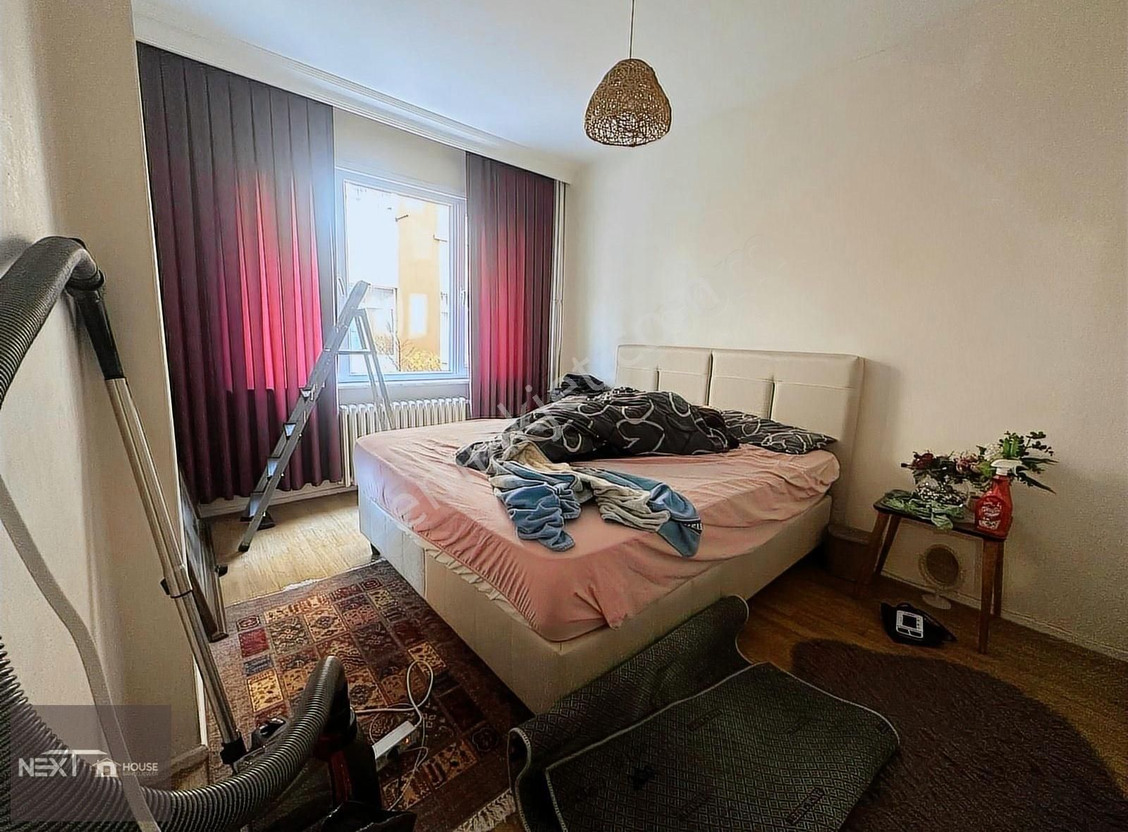 Next House'dan İncirli Caddesi'ne Yakın 2+1 A.otopark'lı Daire