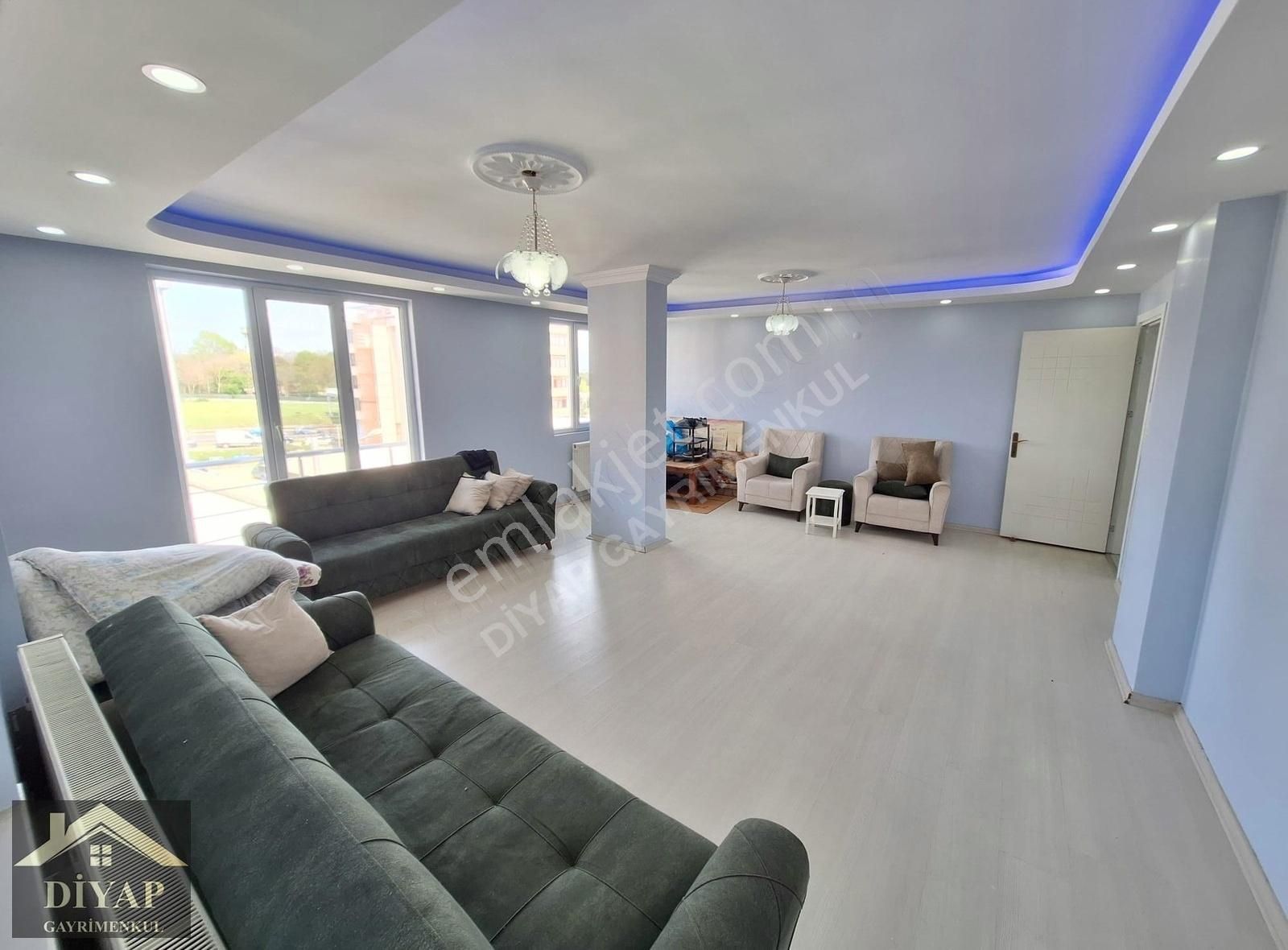 Diyap'tan Diş Hastanesi Karşısı 5+1, 3 Balkon, 220m²dublex Daire