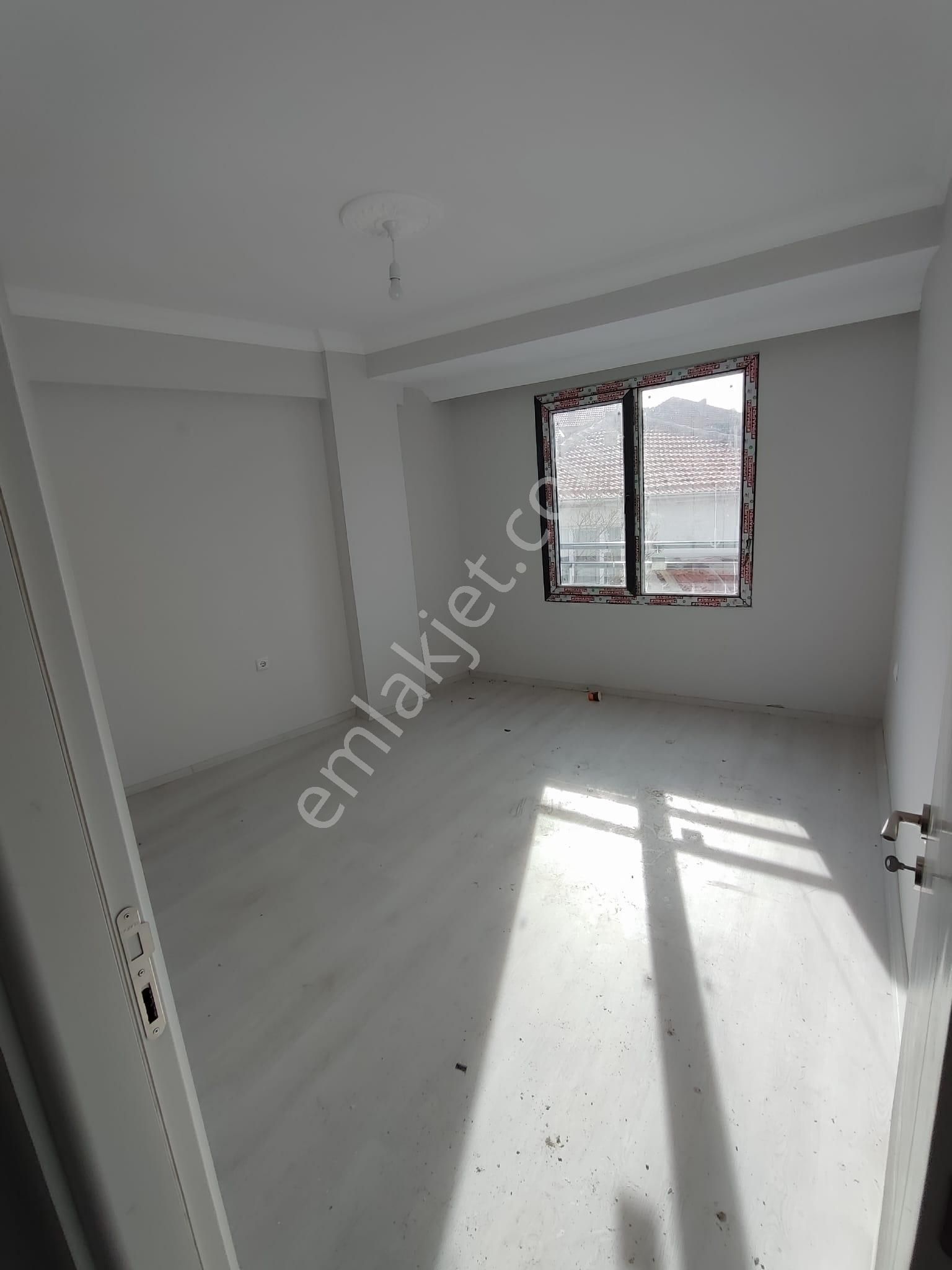 Atatürk Mahallesinde Müstakil Tadında 2+1 Dairelerimiz - Görsel 11