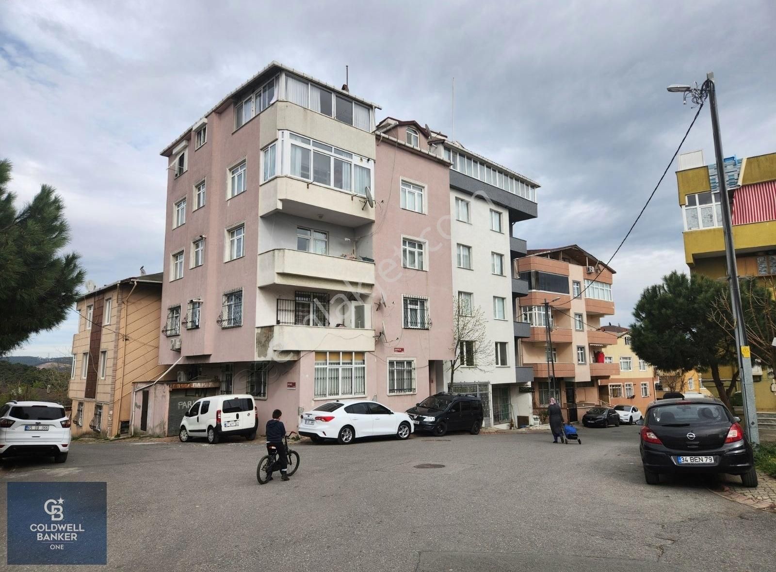 Muhyettin Kaya`dan Ihlamurkuyu Mahallesi Satılık Geniş 3+1 Daire