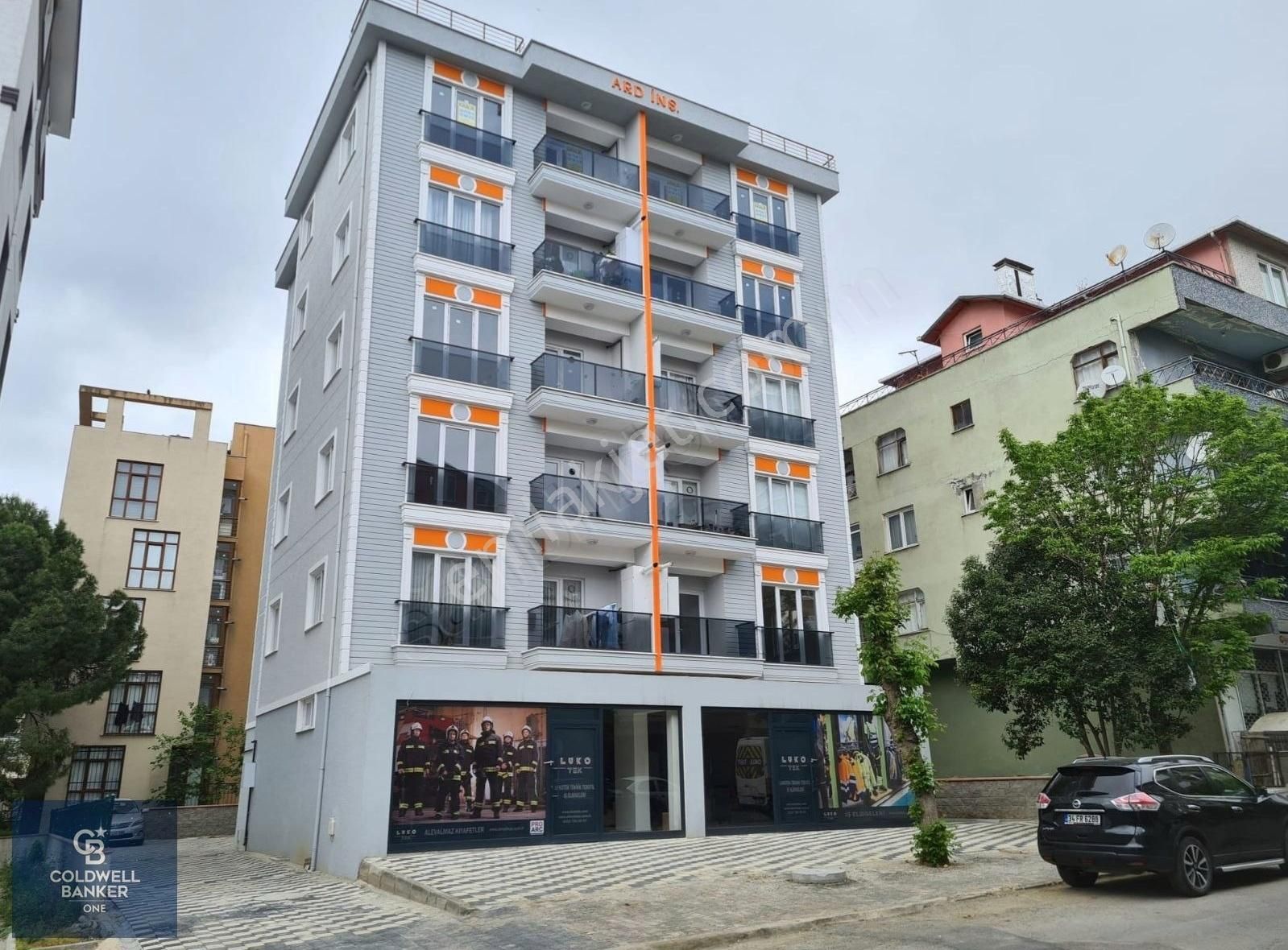 Muhyettin Kaya'dan Kartal Yalı Mah.satılık Geniş 2+1 Daire
