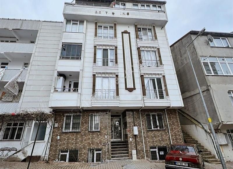 Esenyurt Atatürk Mah 1+1 Bahçe Kat Satılık Daire