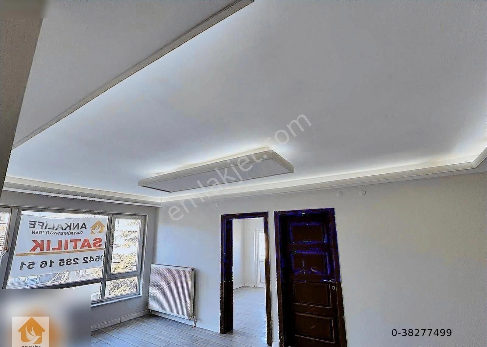 Ankalife'tan Metro Durağına Yakın Satılık 3+1 Daire