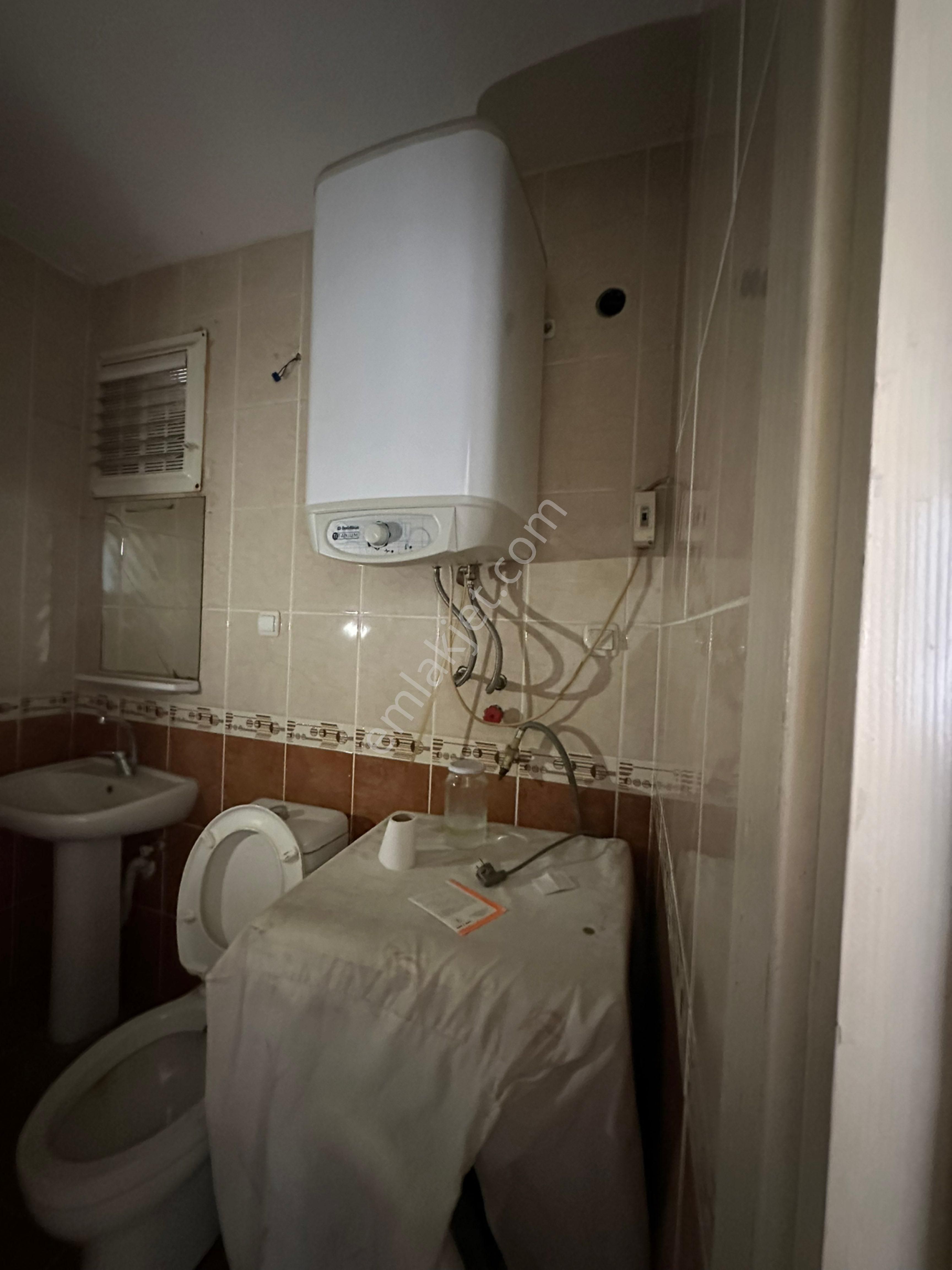 Konak Levent De Müstakil 2 Katlı Bahçeli Ve Garajlı Satılık Bina - Görsel 15