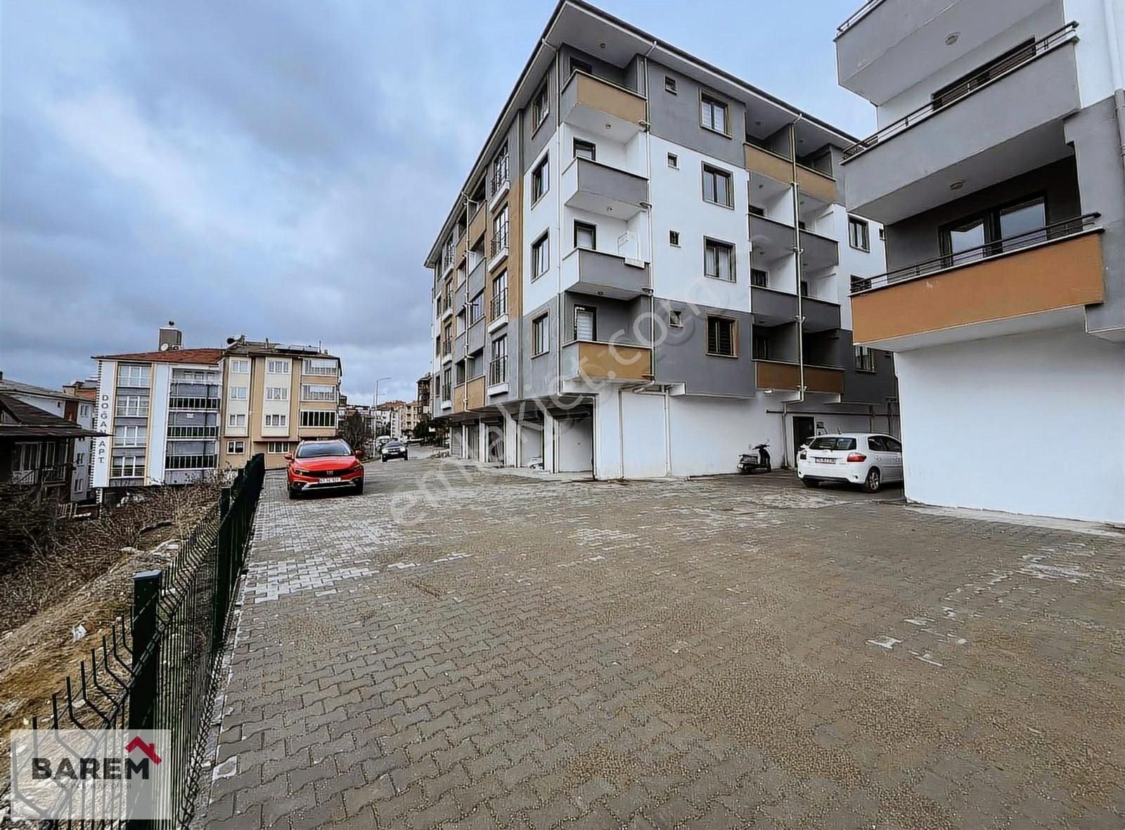 Dikilitaş'ta, 3+1, 130m2, Ebeveyn Banyolu,merkezi Konumda