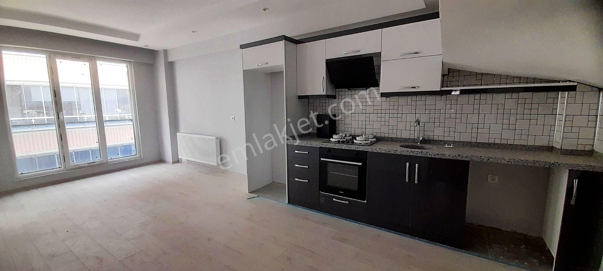 Rw Nefes'ten; Edremit'te, Doğalgazlı Asansörlü 3+1 Dubleks Daire