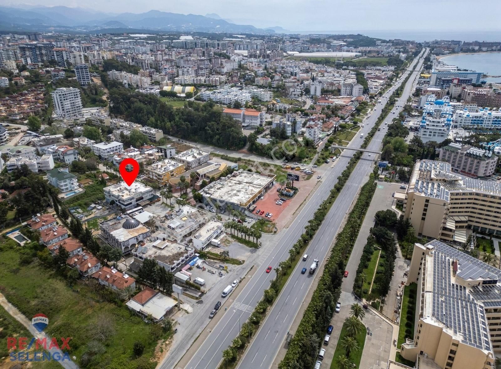 Alanya Avsallar'da Satılık 20 M² Dükkan