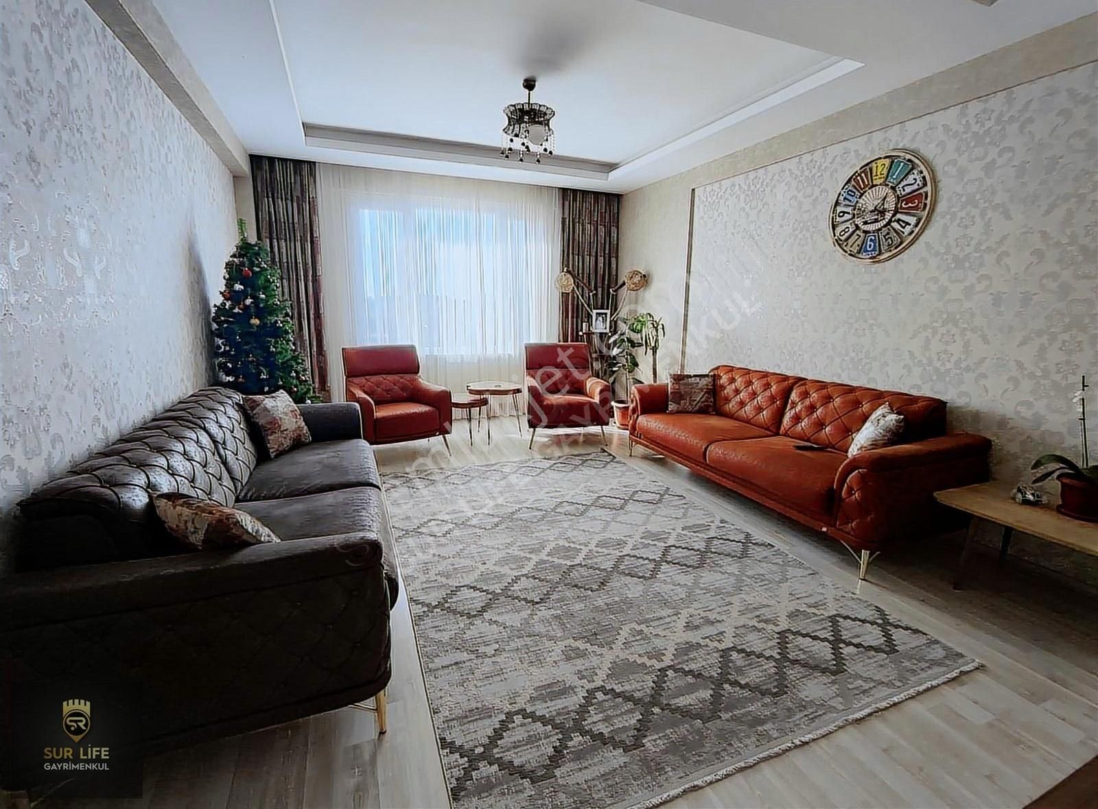 50 'lik Yol Özeri 3+1 Uygun Daire