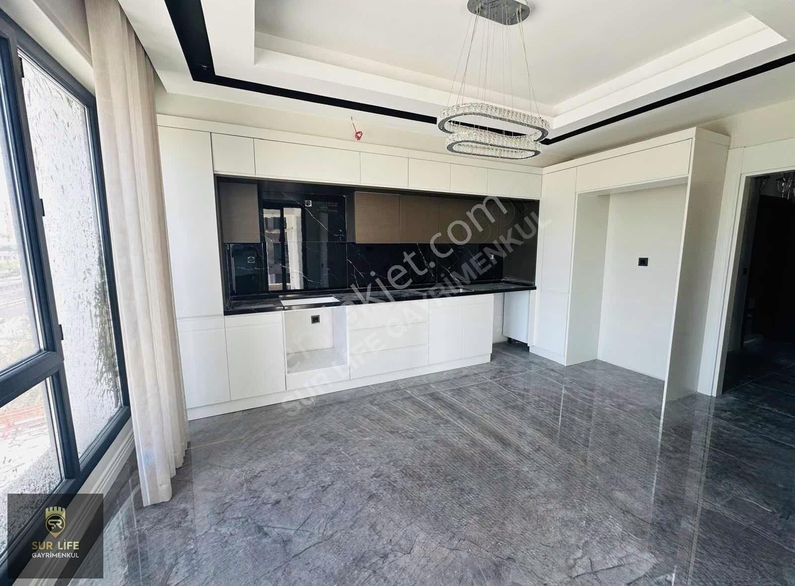 Karakuş Parma Satılık 2+1 Daire