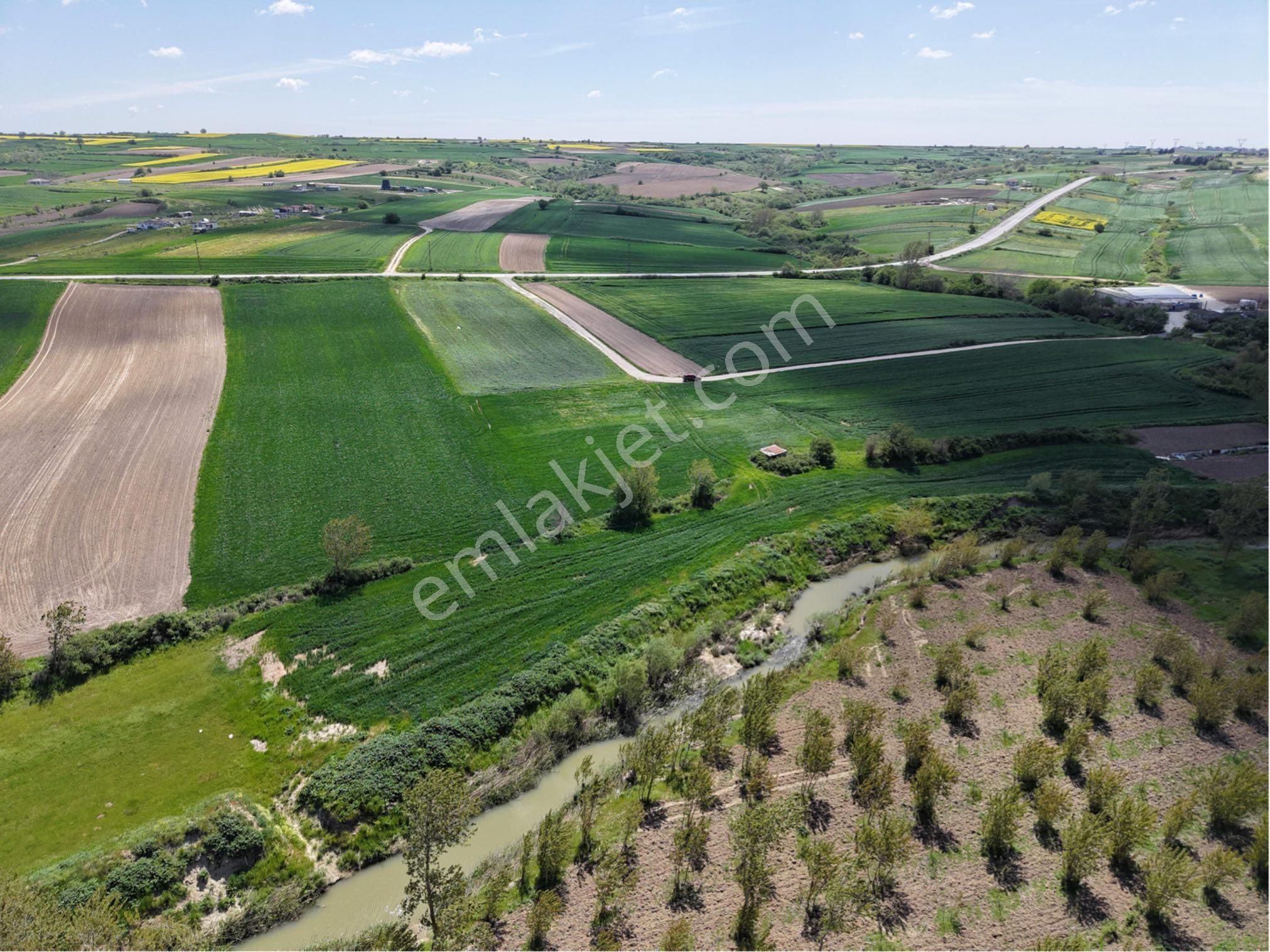 Tekirdağ Kapaklı Bahçeağıl 2000 M² Tek Tapu Tarla
