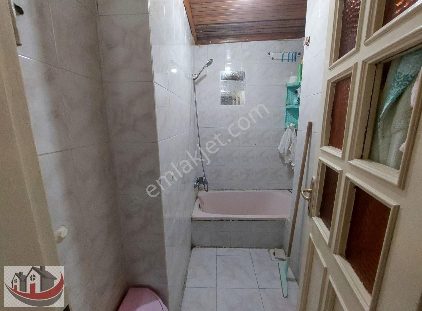 Güneyden Metroya 8 Dakika Yürüme 2+1.90m2 Satılık Daire - Görsel 3