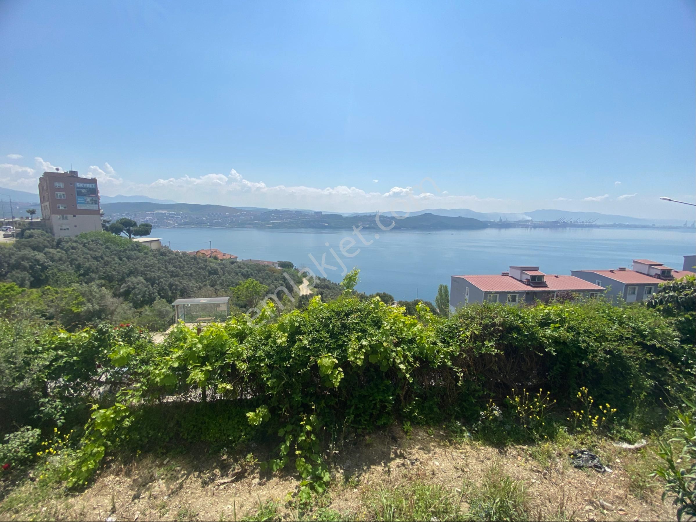 Fatih’ten Gemlik Cumhuriyet Mah 3+1 125m2 1kat Daire