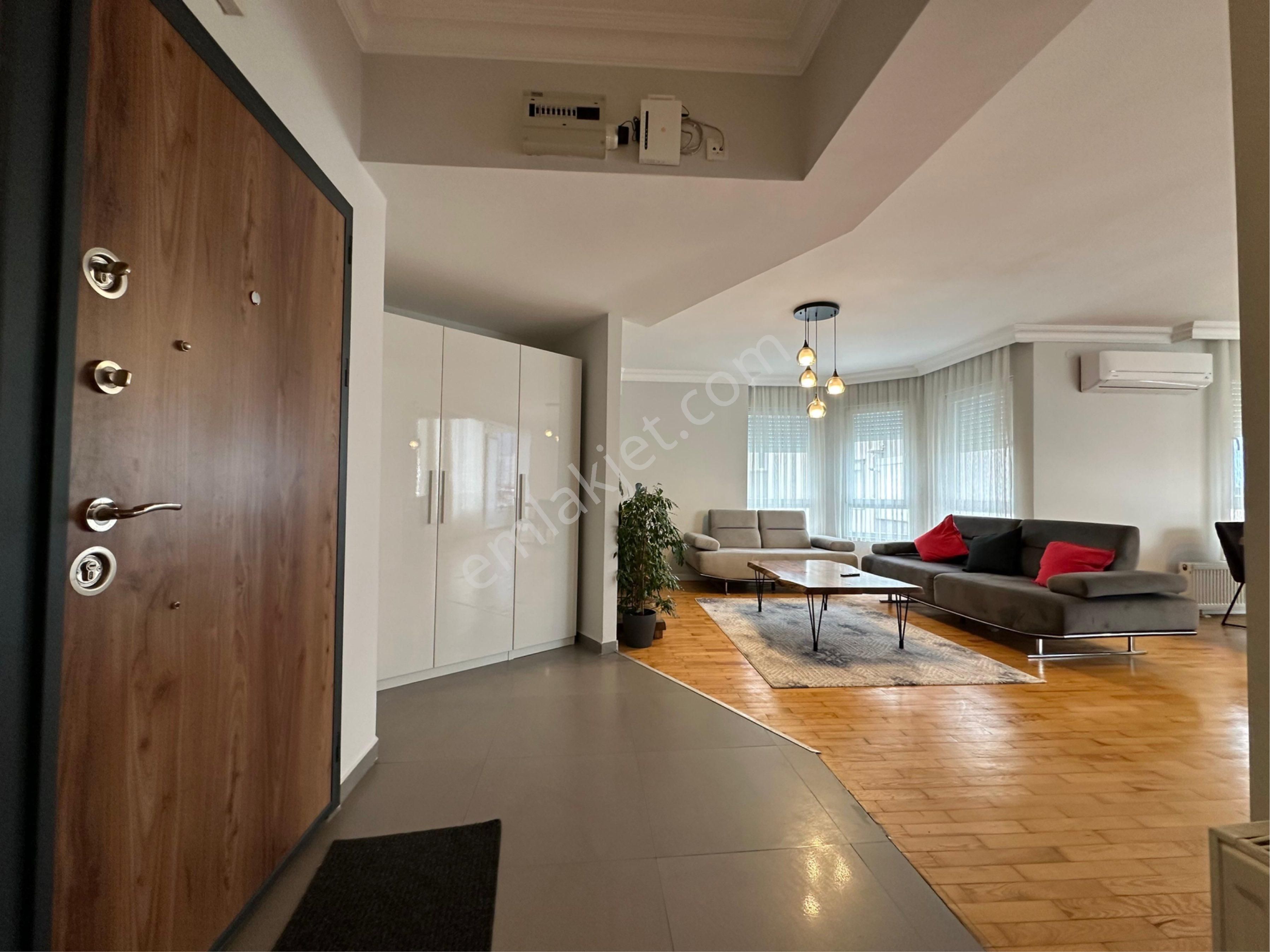 Turvilla'dan Konyaaltı Liman'da Lux Eşyalı 3+1 Kiralık Daire - Görsel 2