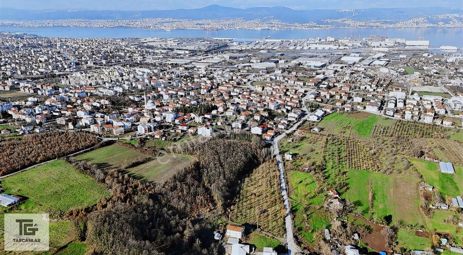 Tarcanlar'dan Gölcük Hisareyn'de 15 Dönüm Satılık Arsa