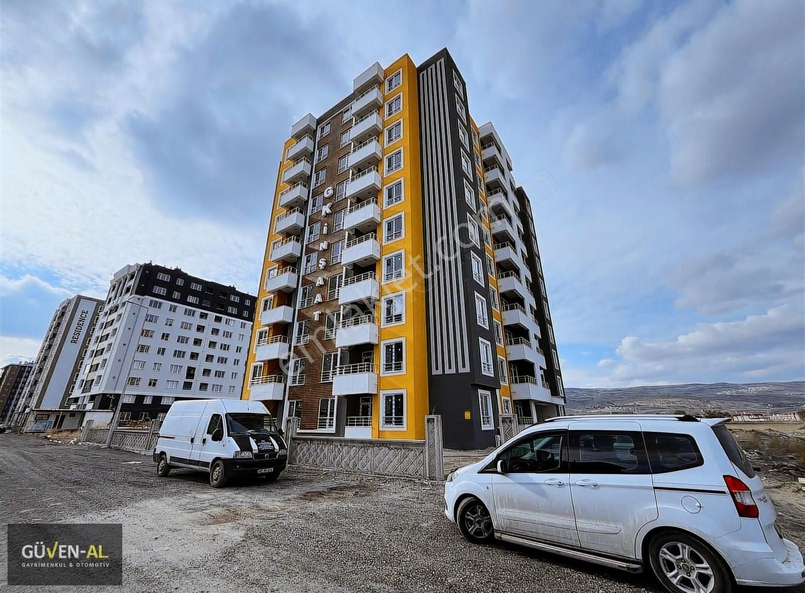 Şehir Hastanesi Karşısı-ara Kat 2+1/100m2 Satılık Daire