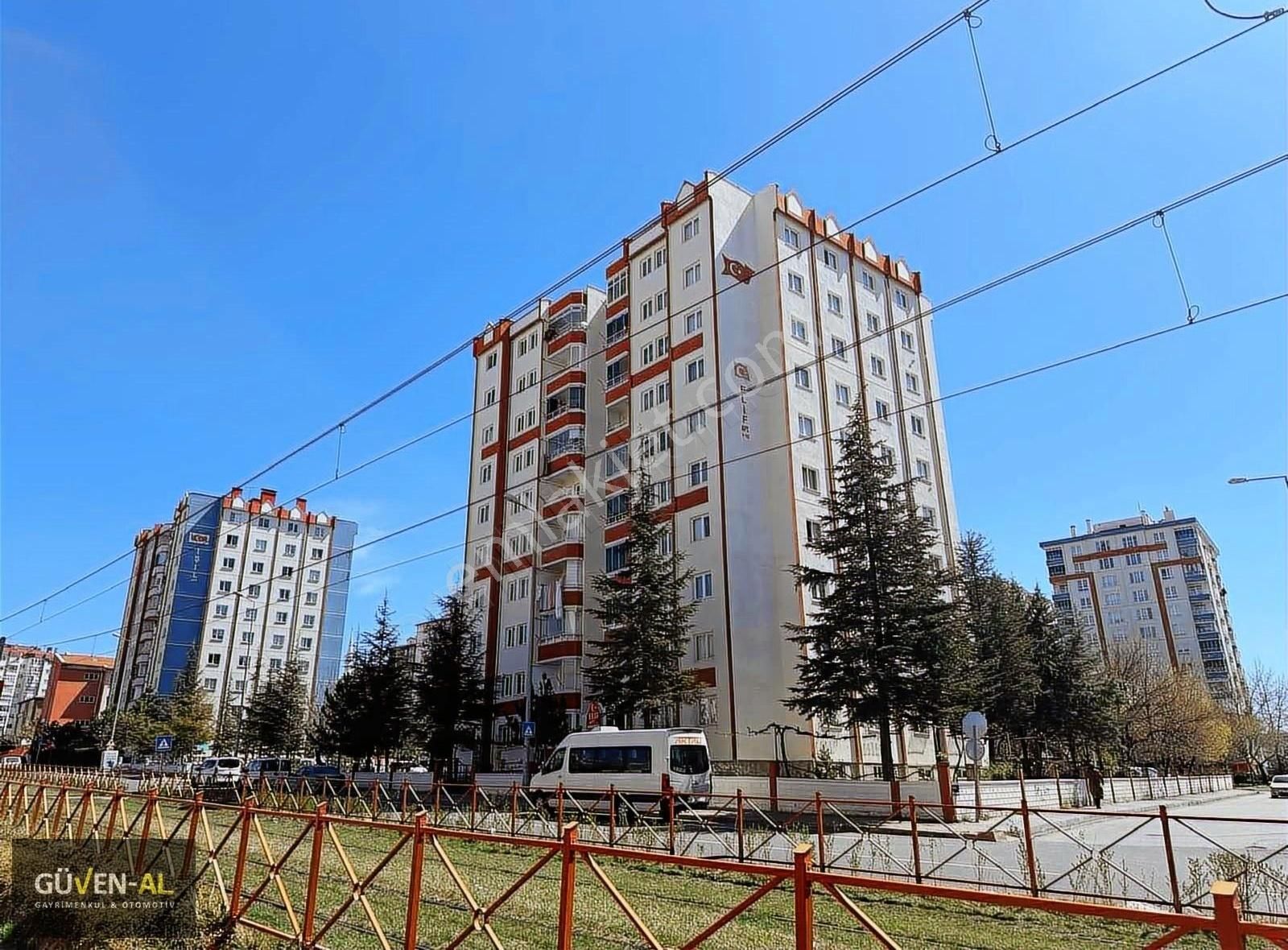 İldem A - Tramvaya Sıfır - Güney Cepheli - Hemen Oturulabilir