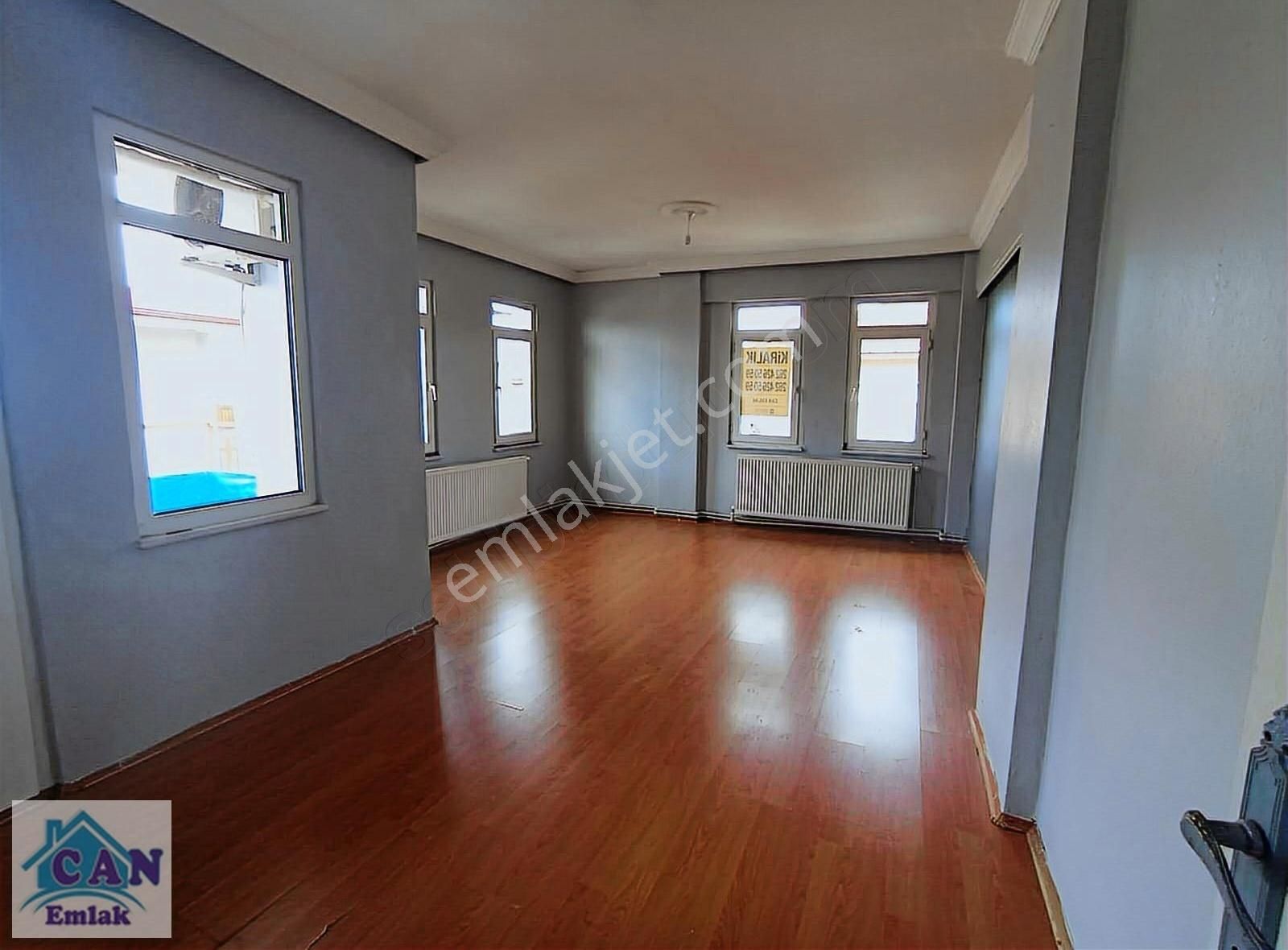 Can Emlak -yalı Mah Çarşı İçinde 2+1 - 95 M2 Daire