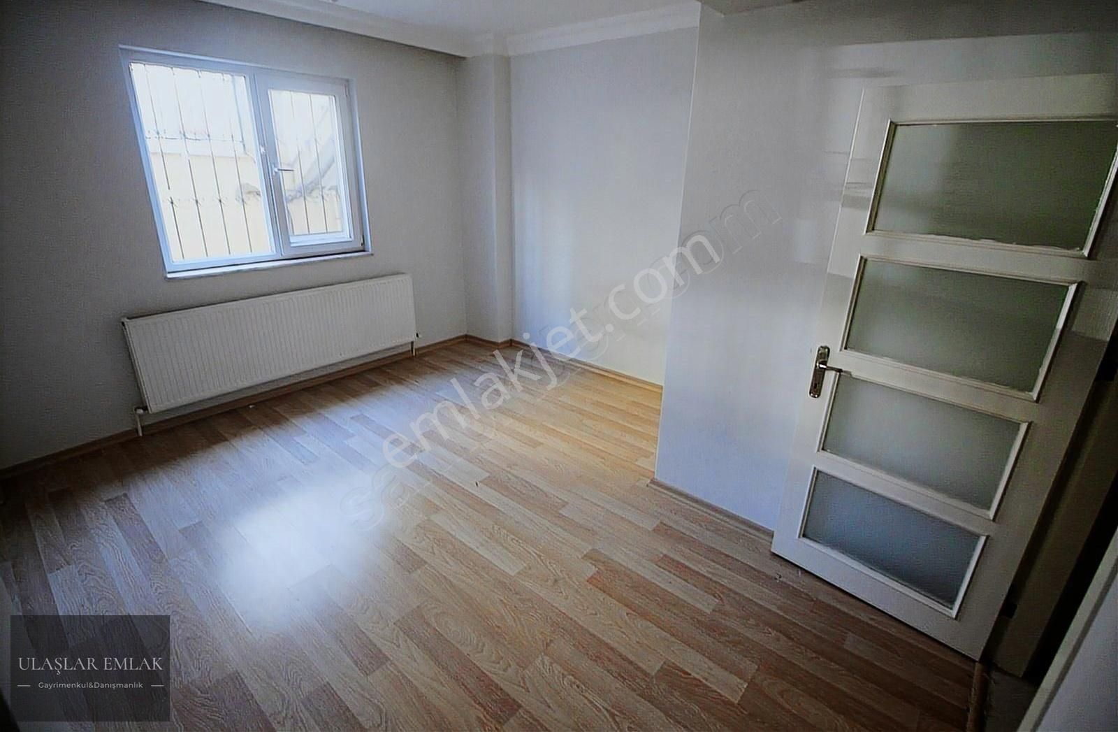 Metroya 2 Dk Armağanevler Mh. 1+1 75 M2 Satılık *iskanlı* Daire.