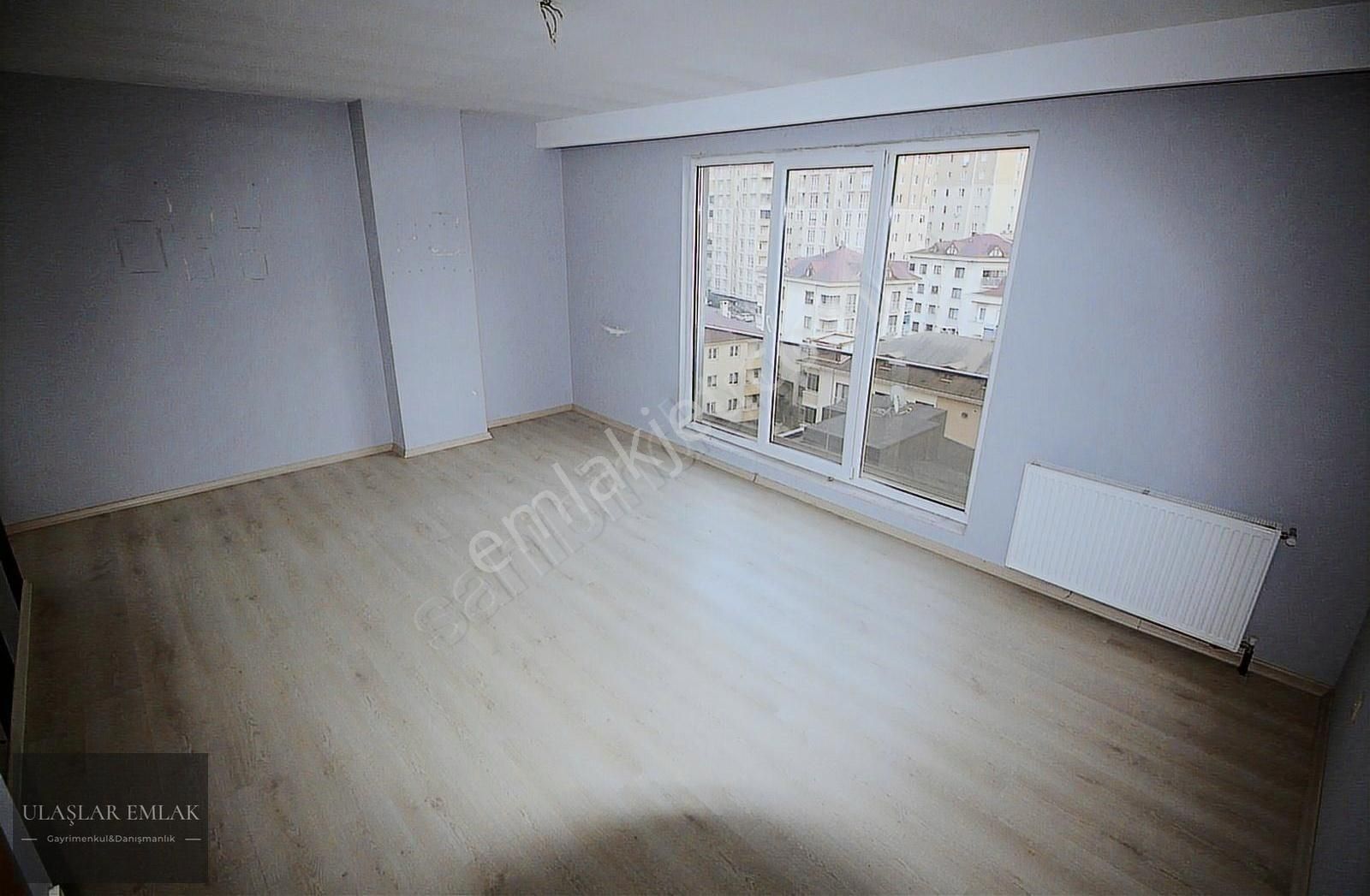 Ümraniye Site Mah 4+1 190 M2 Satılı Dublex Daire