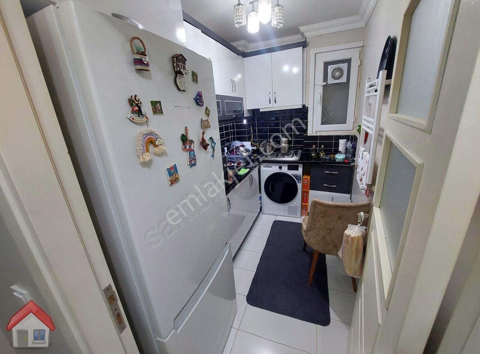 Kağıthane Sanayi Mah. Arsa Tapulu 75m2 2+1 Balkonlu Daire