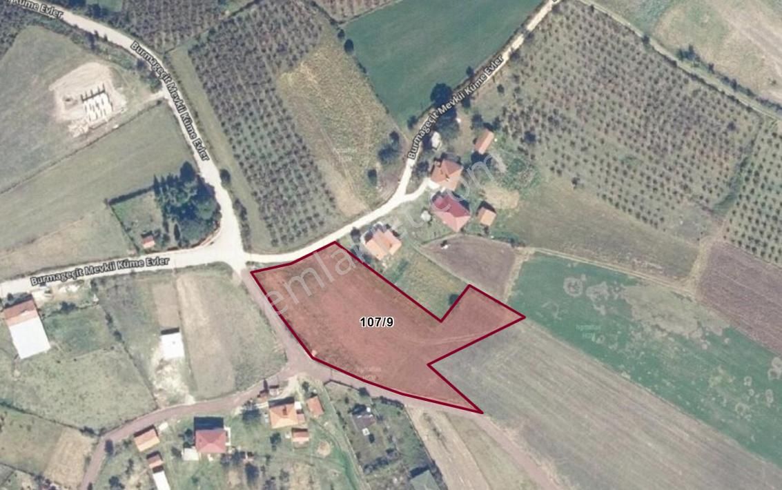 Kandıra Ballar'da Anayola Geniş Cepheli 5530 M2 Satılık Arsa