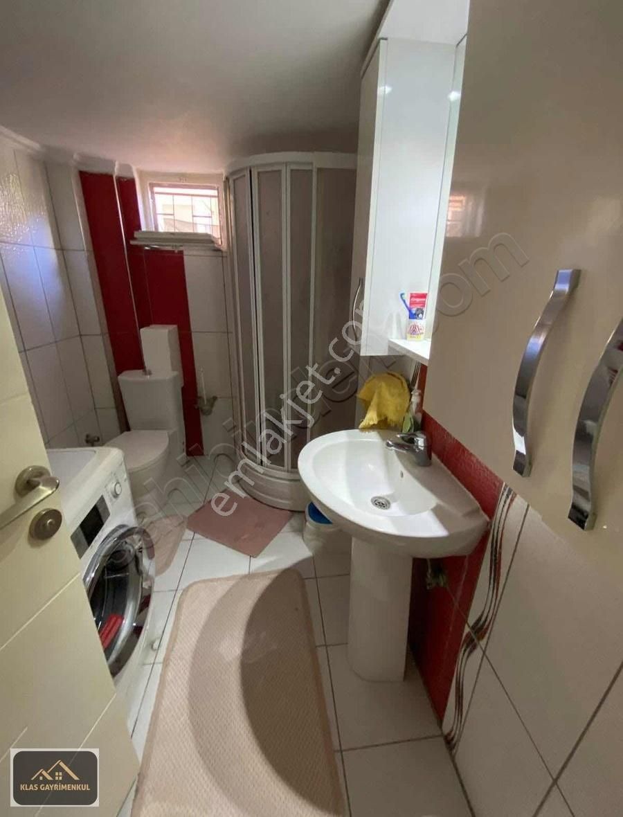 Medstar Hastanesi Yakınında Satılık Eşyalı Doğalgazlı Daire