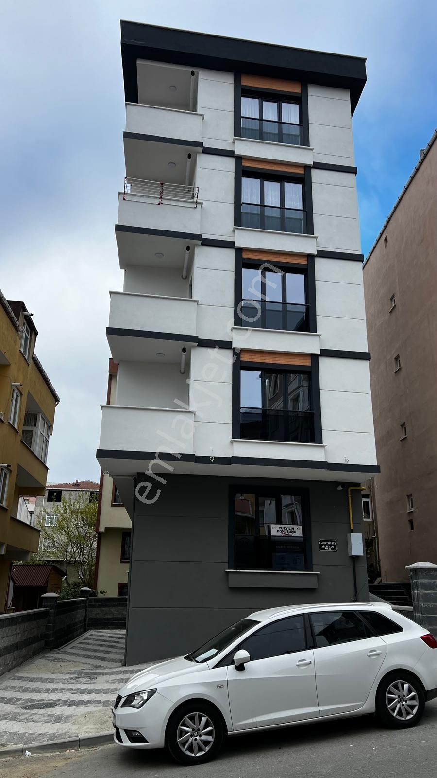 Parseller Mahallesi Yeni Binada Sahibinden Ara Kat Kiralık Daire