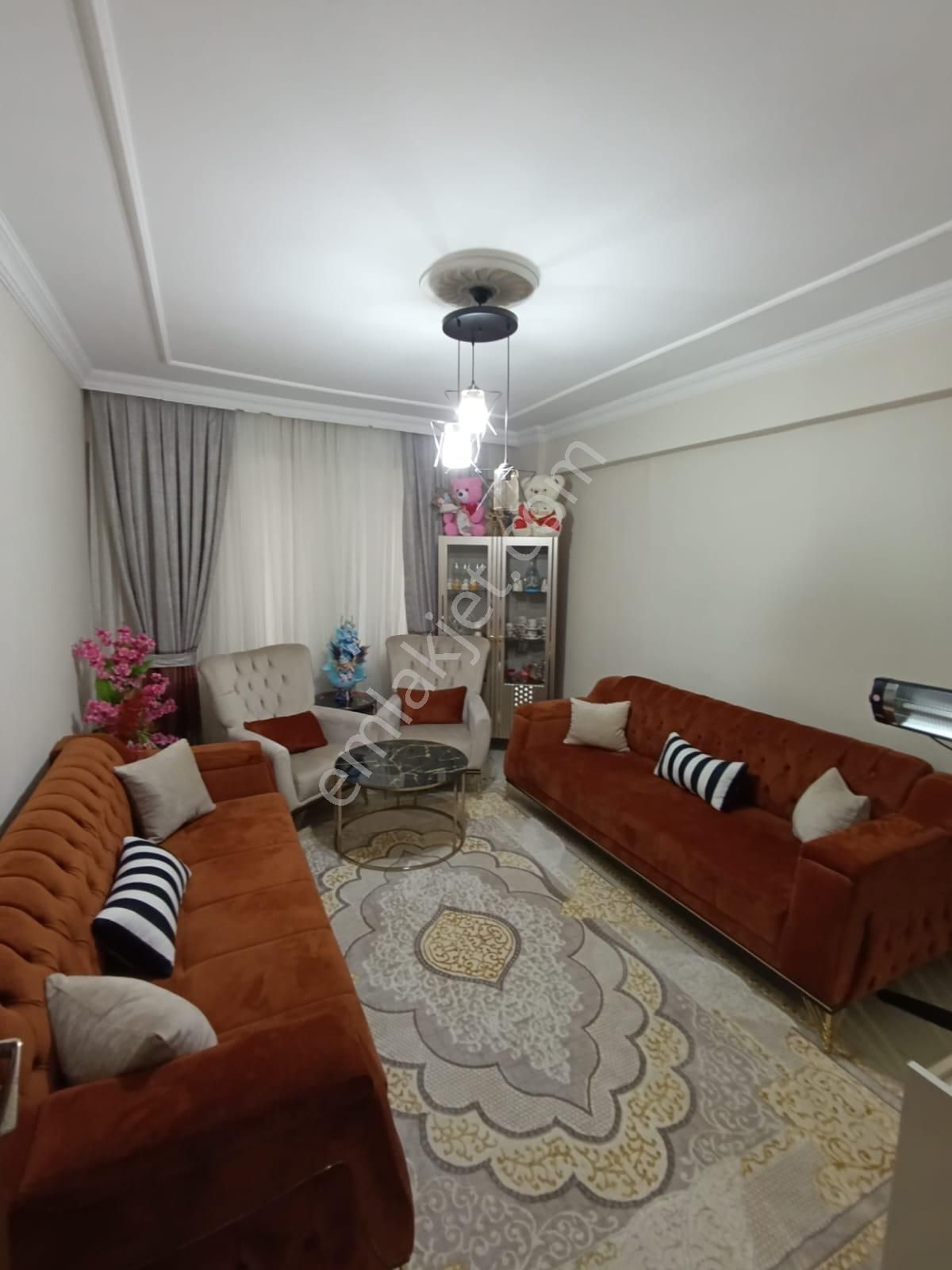 Uygun Emlaktan Araba Fiyatına Acilll Bahçelievler Mahalesinde Satılık Daire