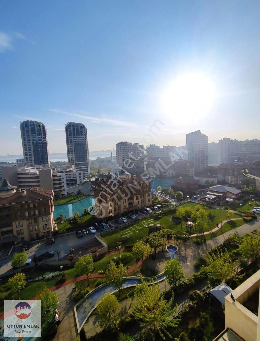 Bosphorus City Saraybahçe Evlerinde Boş 141m² Satılık 3+1 Daire