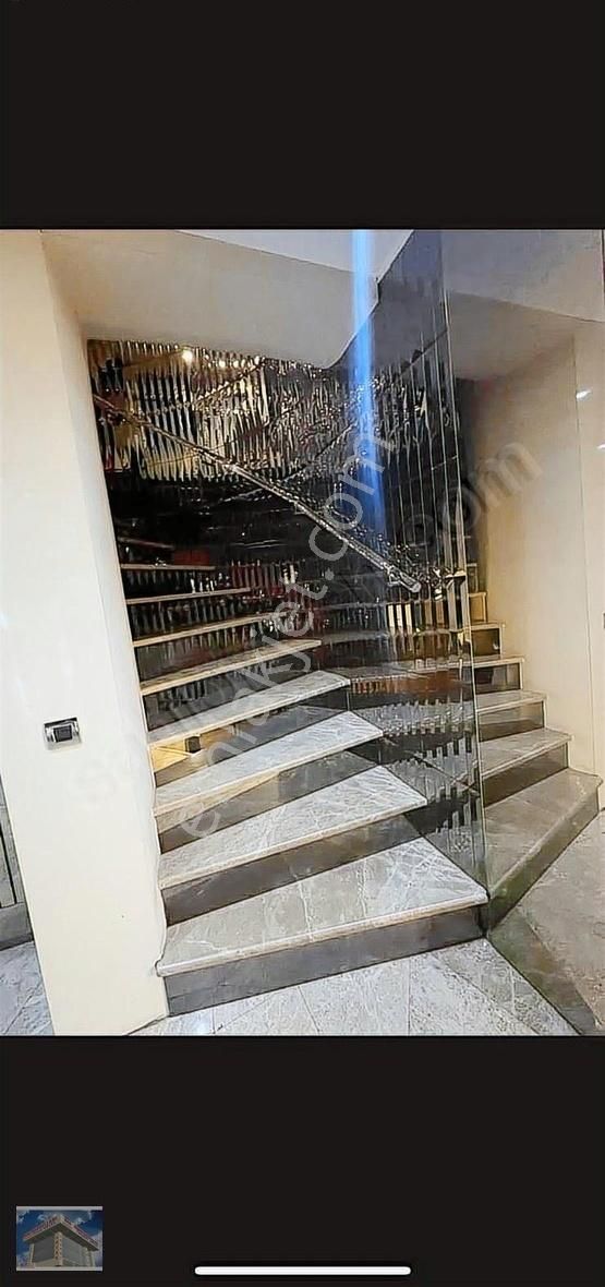 Kiralık Yenidoğanda 4katlı 700 Metrekare İşyeri - Görsel 11