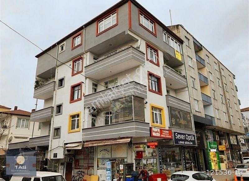 Güney Mahallesinin Göbeğinde Muhteşem Konuma Sahip Daire