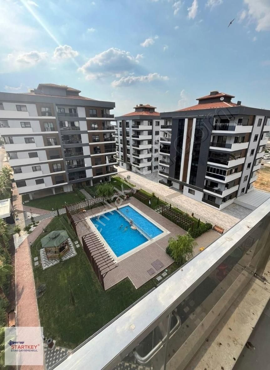 Startkey Star'dan Ergenekon'da Site İçerisinde Ara Kat 160 M2
