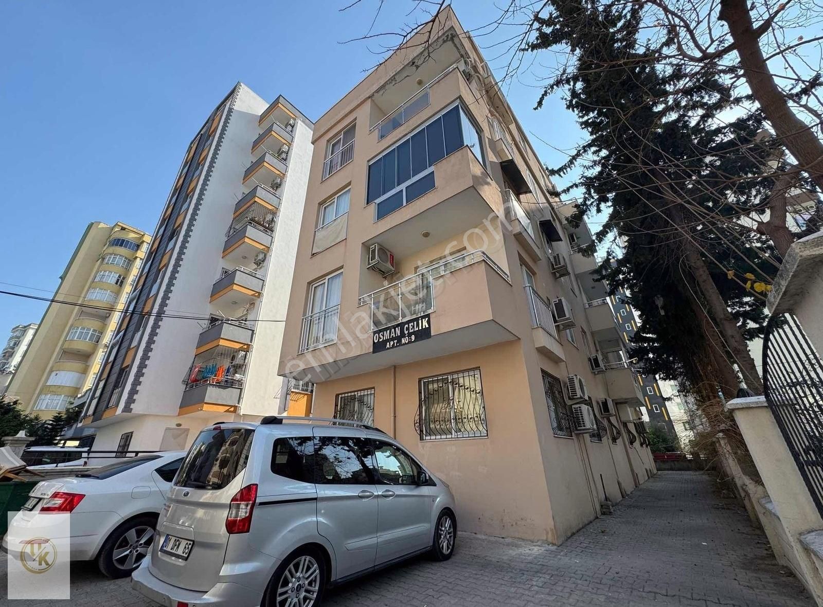K.evrende 3 Katlı Asansörlü Hasarsız Full Eşyalı 5 Yaşında 1+1