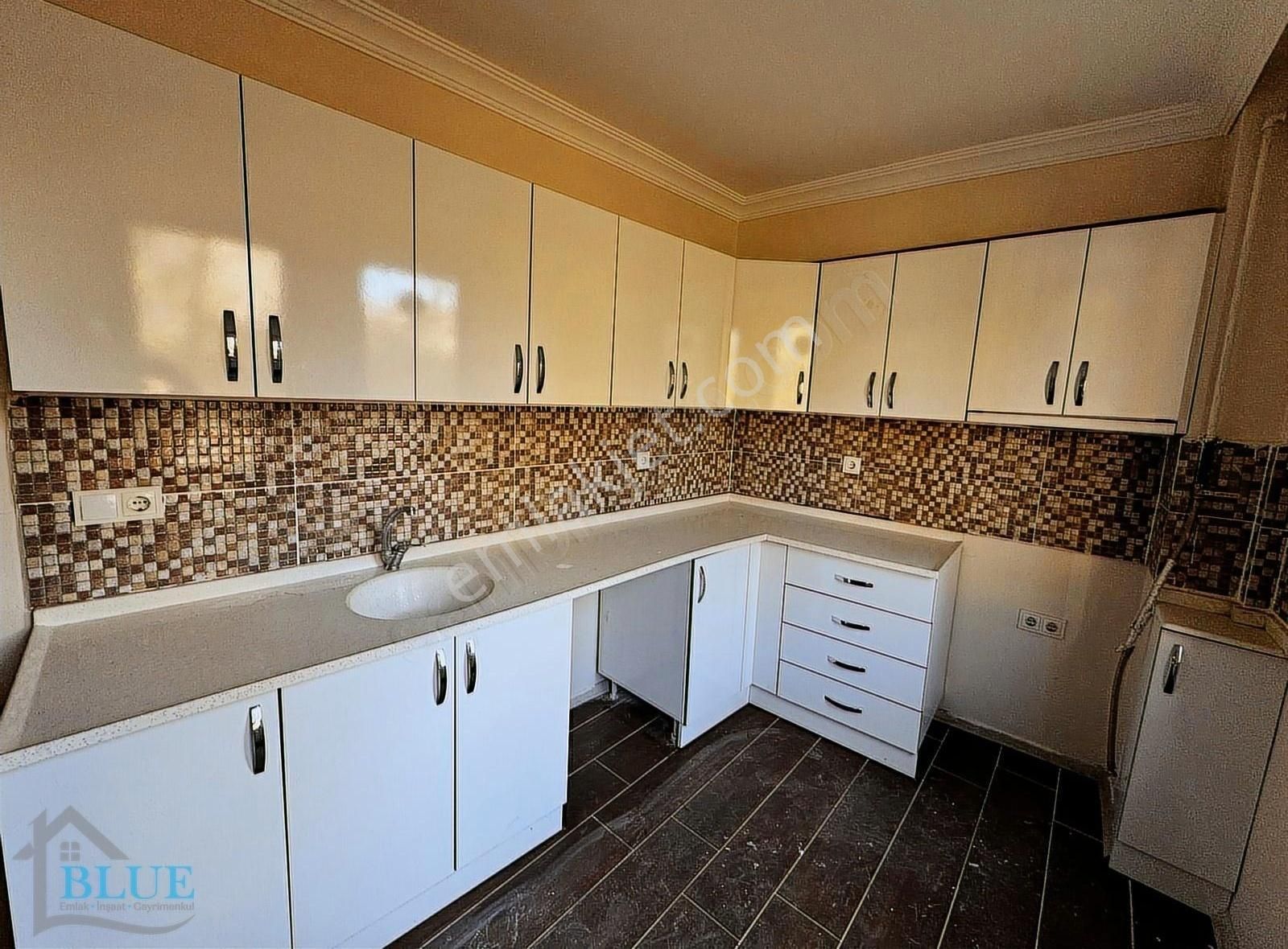 Blue Emlak'tan Şehir Hastanesine Yakın Kiralık Daire